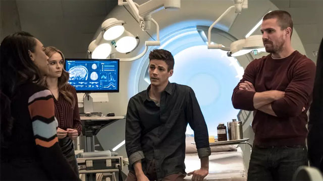 The Flash Season 5 Episode 9: “Elseworlds – Part 1” Recap