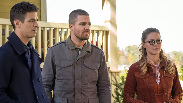 The Flash Season 5 Episode 9: “Elseworlds – Part 1” Recap