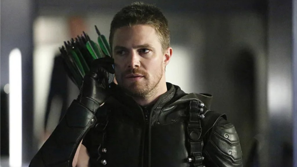 Stephen Amell Talks Green Arrow’s Canceled Movie Plans