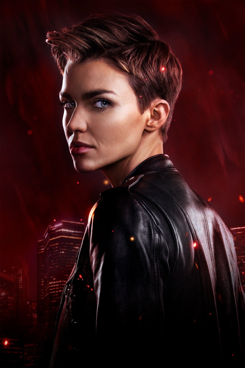 Batwoman Cast Portraits 05