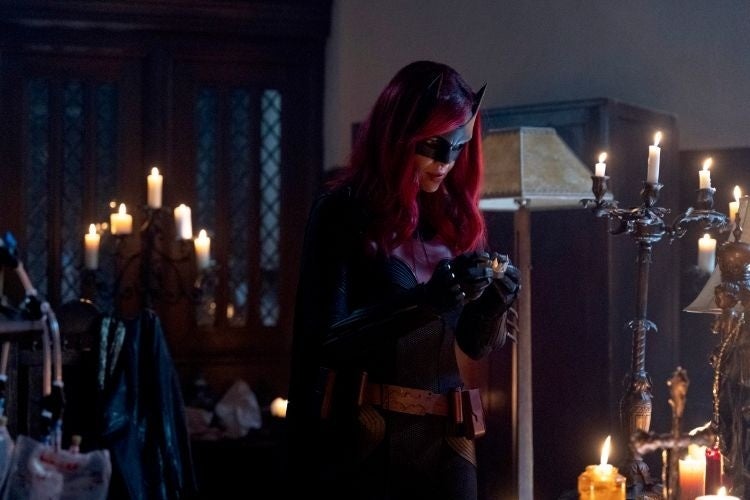 Batwoman Episode 13 01