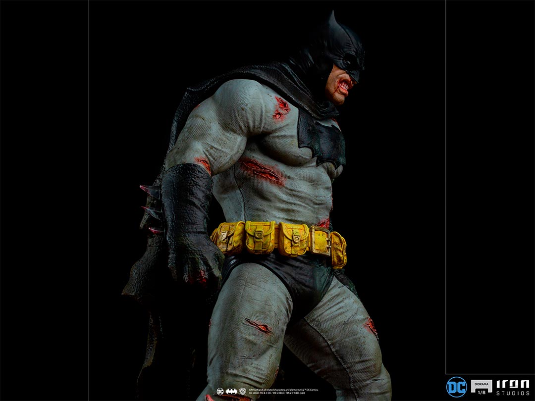 Iron Studios Dark Knight