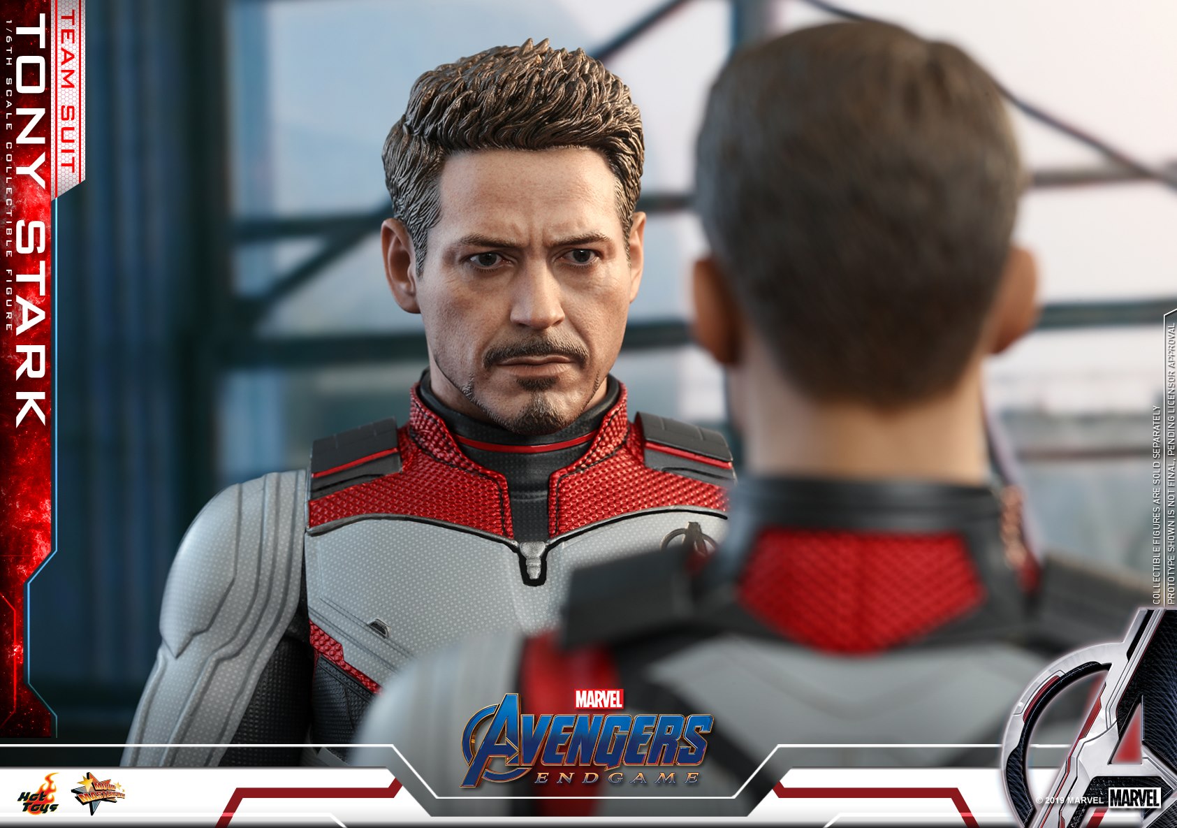 Avengers: Endgame- 1:6 Tony Stark (Team Suit) Collectible Figure