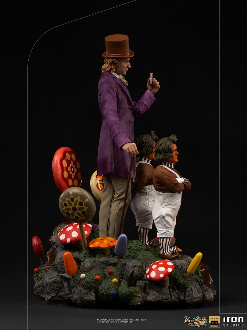 Wonka statue side 2